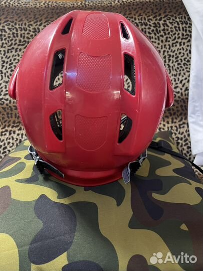 Шлем хоккейный reebok