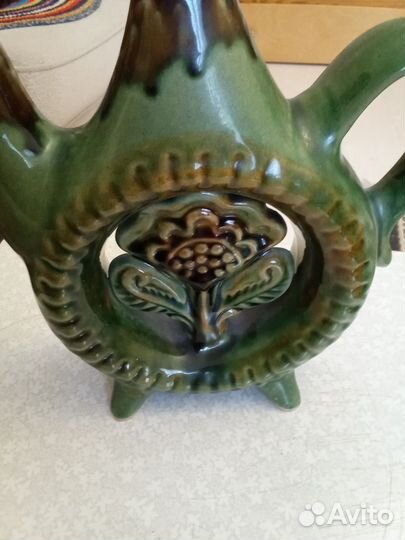 Кувшин-куманец Васильевской керамики