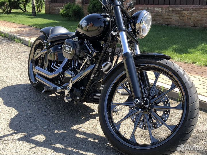 Harley-Davidson Softail Breakout