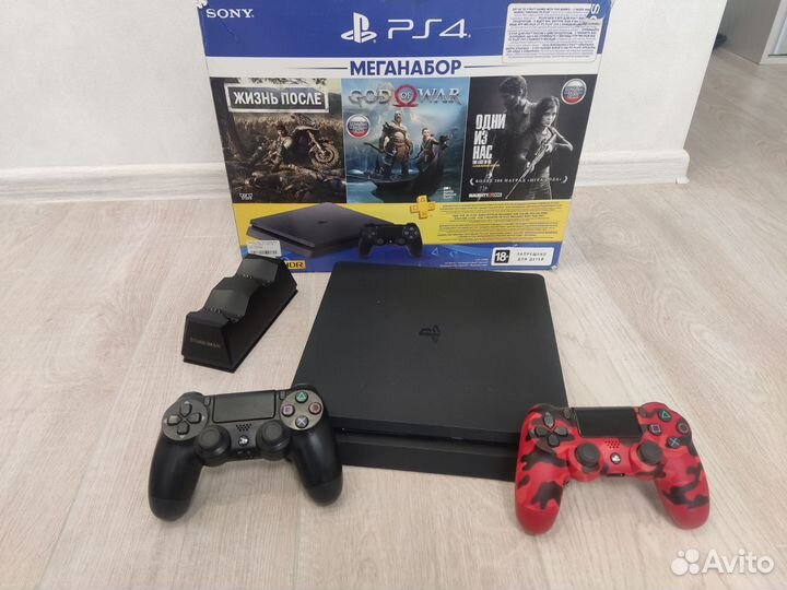 PS4 Slim 1Tb+UFC 3, GTA 5 и тд