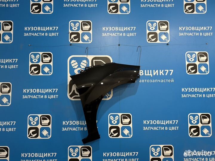 Крыло правое Ford Fiesta Черный