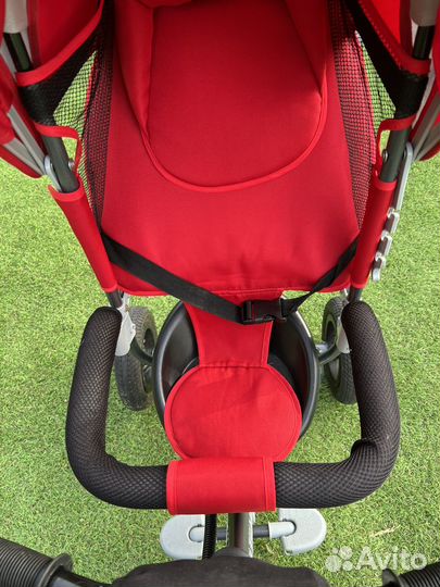 Велосипед трех колесный с ручкой