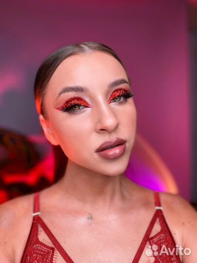 Макияж и прическа