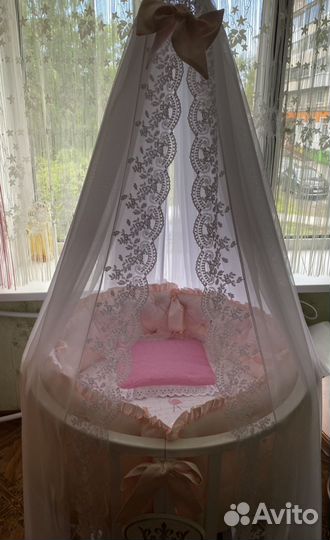 Бортики в детскую кроватку для девочки и балдахин