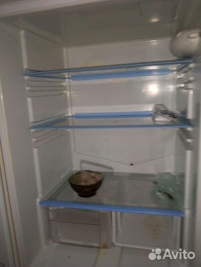 Холодильник бу рабочий