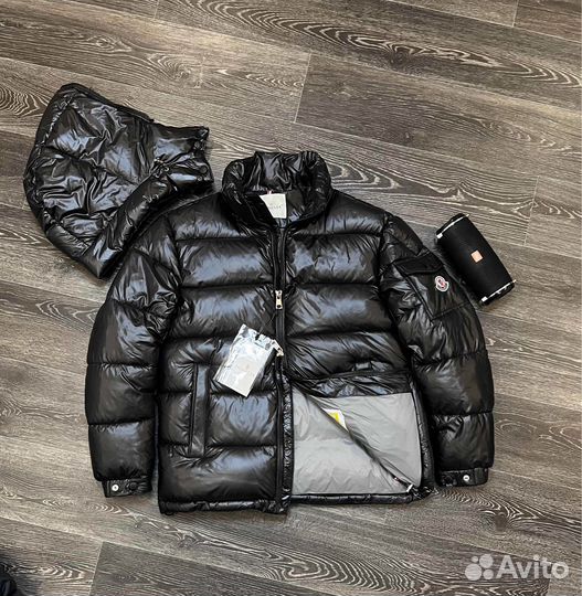 Куртка Moncler зимняя