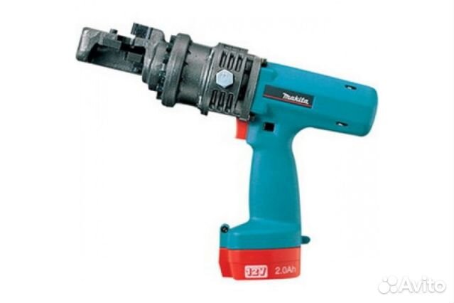 Аккумуляторные ножницы Makita SC 120 DRA