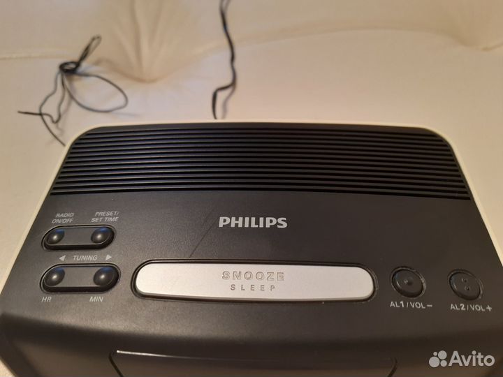 Часы с радио Philips
