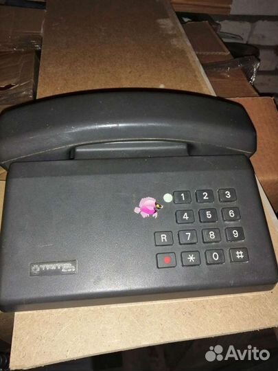 Старый телефон