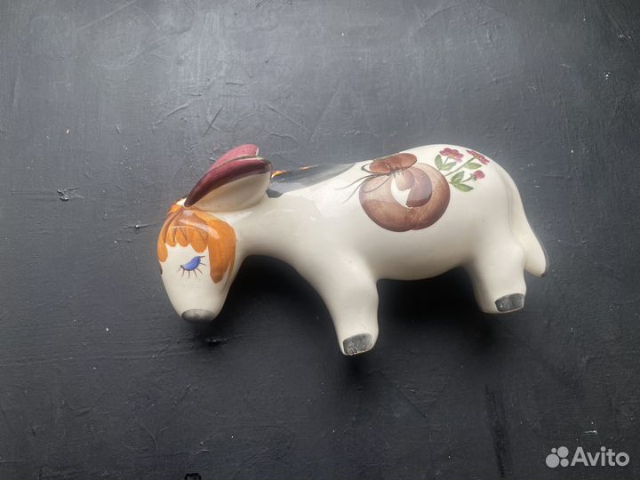 Статуэтка фарфор грустный ослик зик