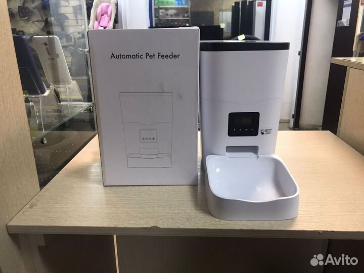 Автоматическая кормушка для кошек и собак Colby 3л