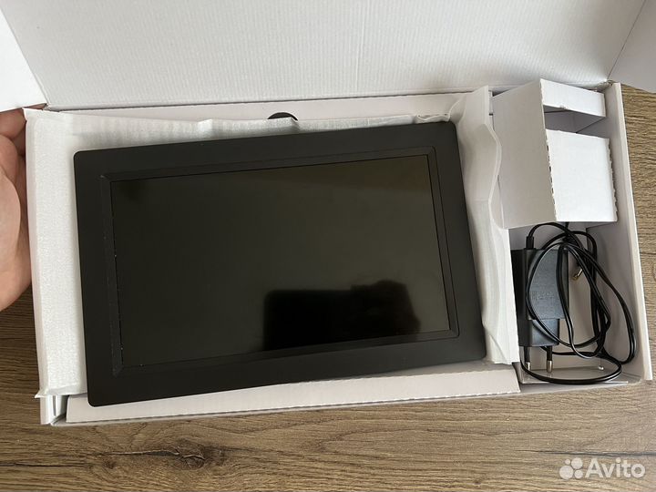 Цифровая фоторамка digma pf-902