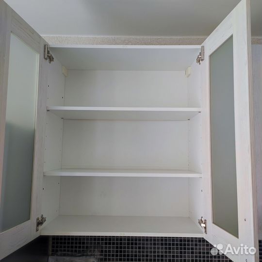 Продам угловой кухонный гарнитур