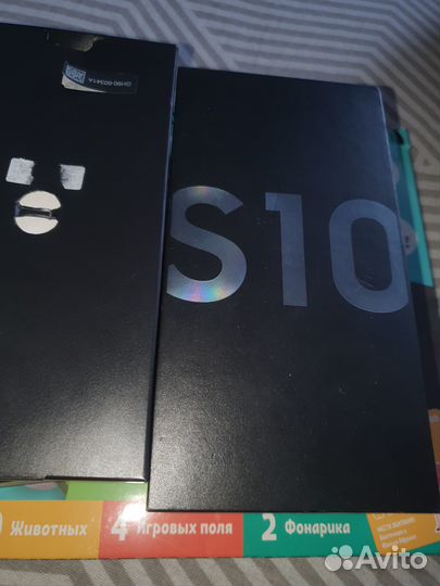 Samsung Galaxy S10, 8/128 ГБ