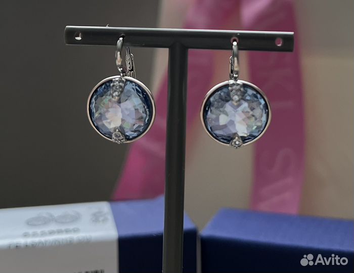 Новые Swarovski серьги Globe оригинал