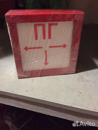 Световой эвакуационный знак «Пожарный гидрант»