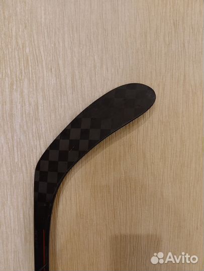 Клюшка Bauer hyperlite 2 70 flex/p28