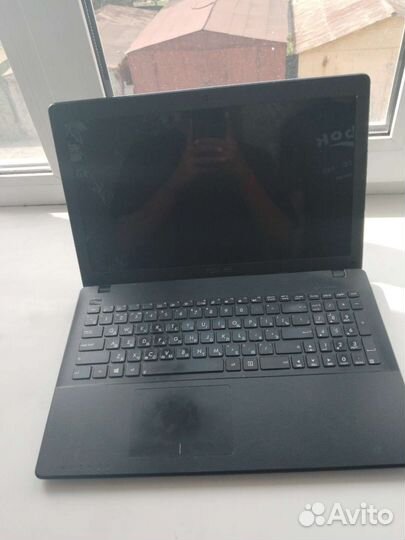 Ноутбук asus