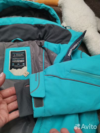 Горнолыжная куртка 42