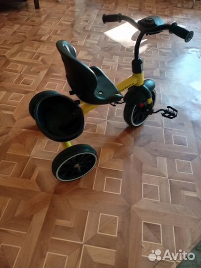 Велосипед трехколесный детский Farfello