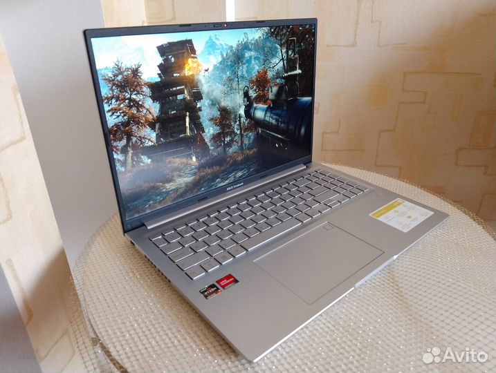 Потрясный ноутбук asus PRO 4K для игр, бизнеса