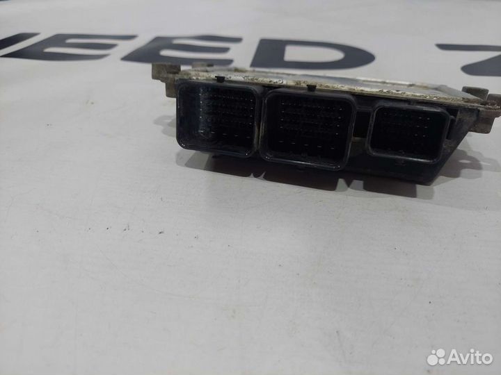 Блок управления двигателем Peugeot 301