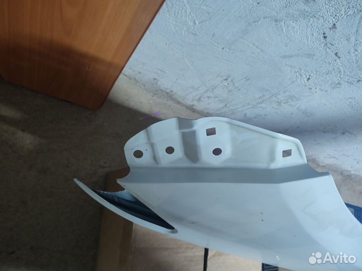 Крыло правое переднее camry 50 55