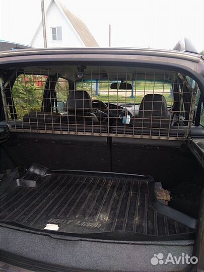 Полка-сетка для собак нива шевроле
