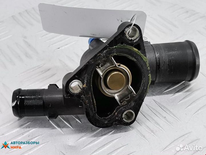 Корпус термостата Renault Clio 2 2002 8200660882