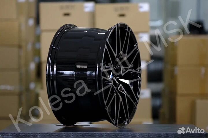 Кованые диски r21 BMW X5 X6 X7 818 M Style