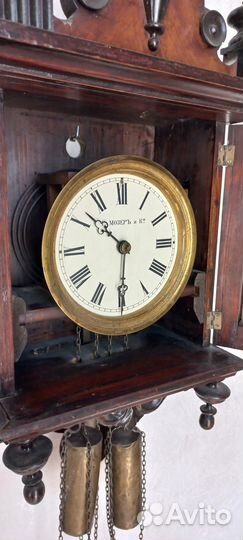 Часы старинные ходики на гирях с колоннами