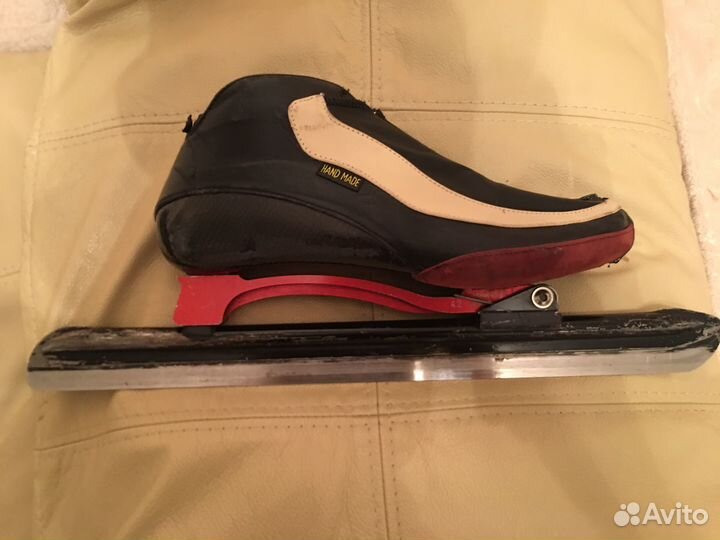 Конькобежные коньки viking