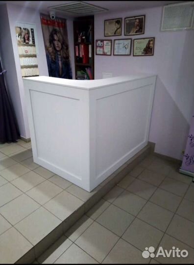 Ресепшен угловой 2