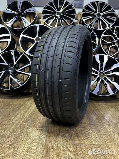 Continental ContiSportContact 7 265/35 R20 99Y