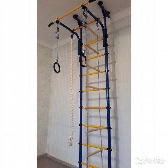 Шведская стенка бу в распор турник несъемный