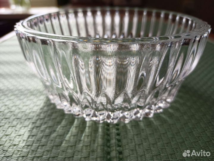 Вазочка, сахарница, конфетница хрустальная