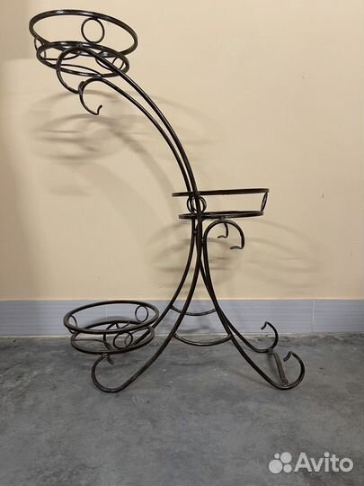 Подставка для цветов