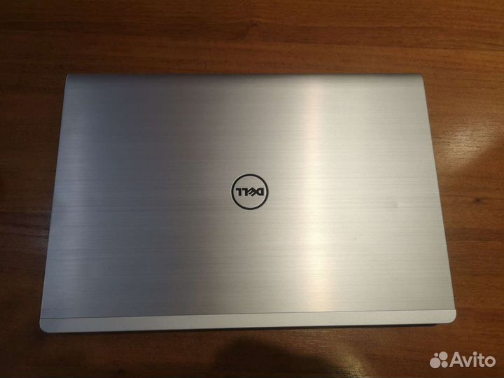 Игровой ноутбук Dell