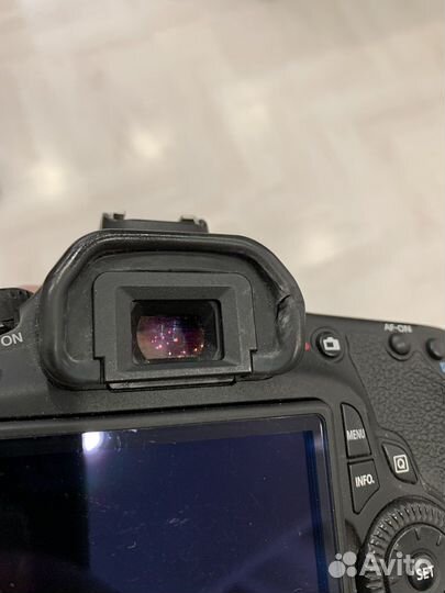 Зеркальный фотоаппарат canon 60d