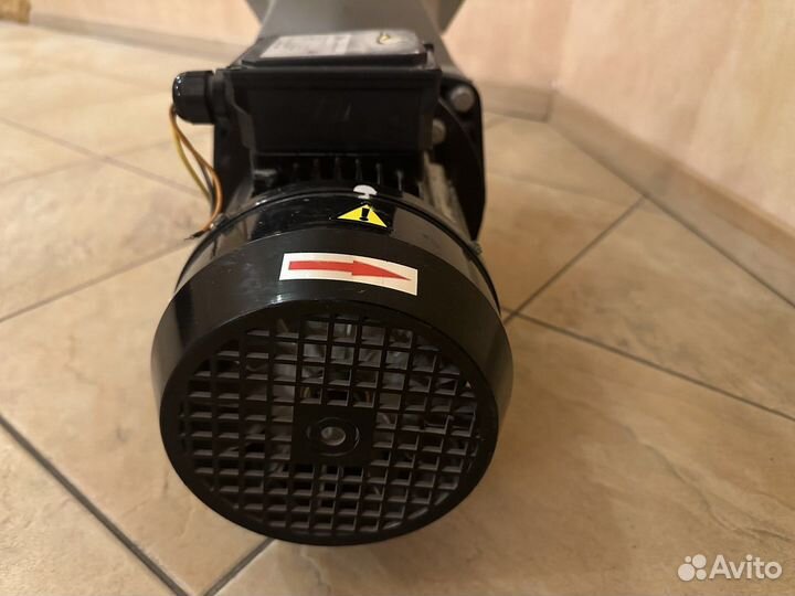 Насос фильтрации для бассейна