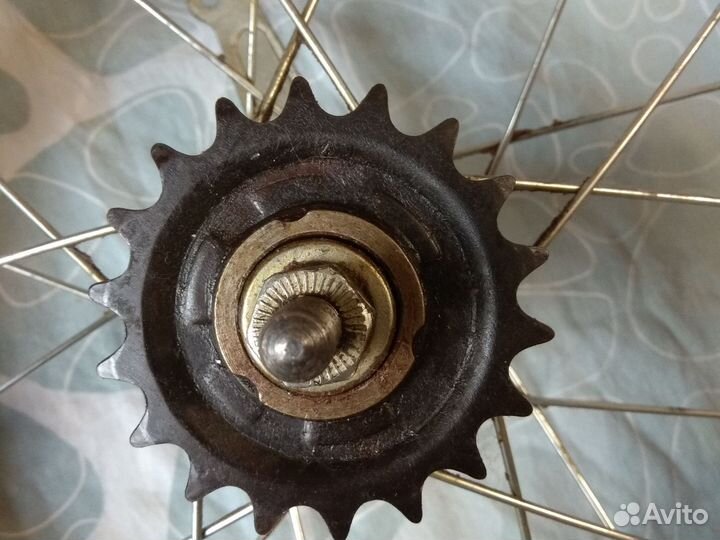 Заднее колесо на велосипед 16/2,125
