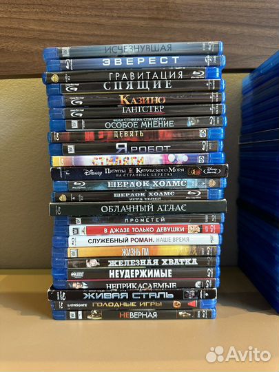 Коллекция дисков Blu-Ray и DVD
