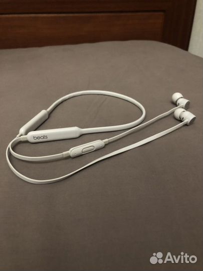 Наушники beatsX