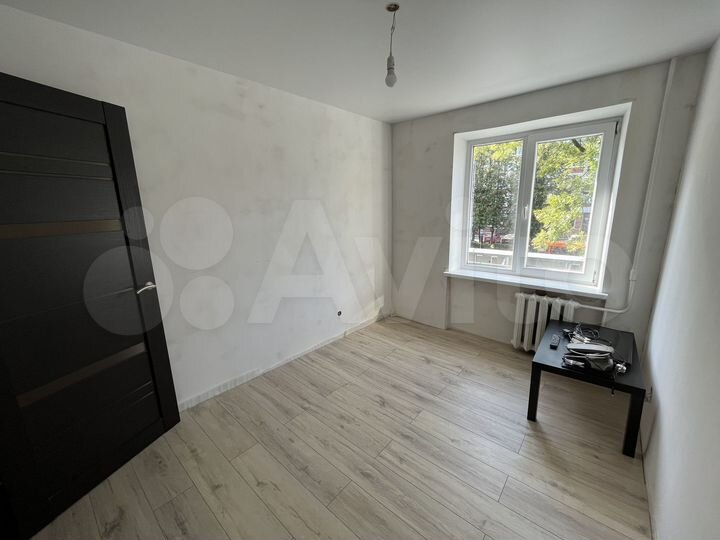 4-к. квартира, 62 м², 2/5 эт.