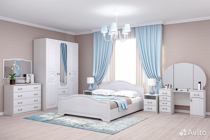 Спальный гарнитур