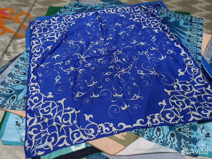 Шарфы платки палантины