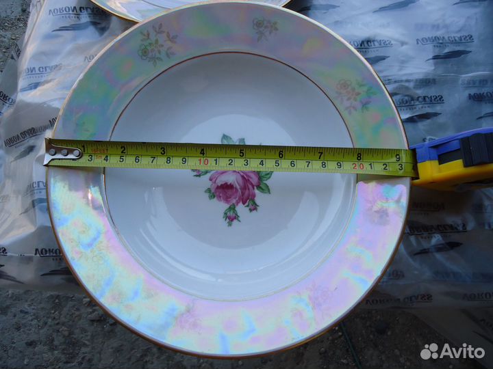 Супница, тарелки от сервиза Роза