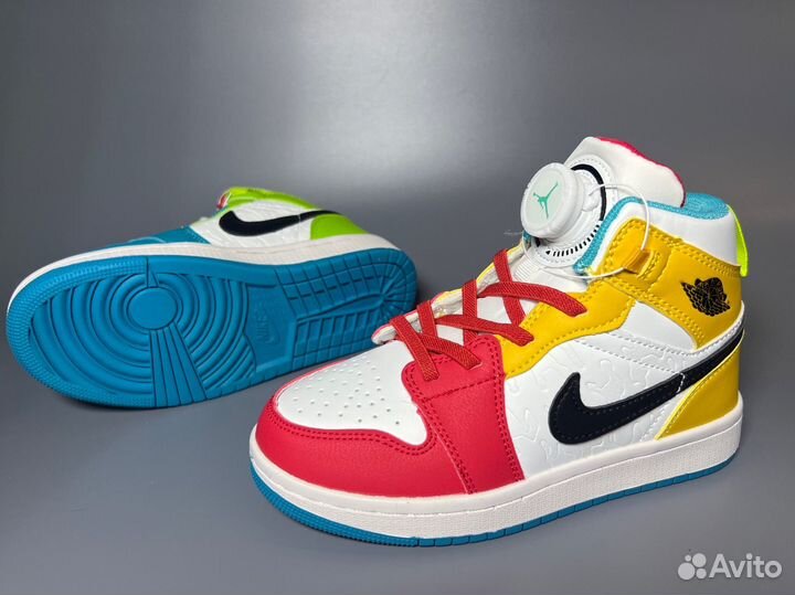 Кроссовки детские nike