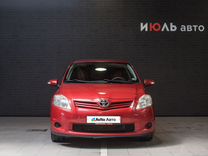 Toyota Auris 1.6 AT, 2011, 185 500 км, с пробегом, цена 960 000 руб.