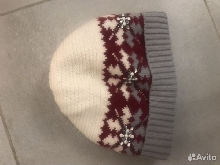 Шапка новая